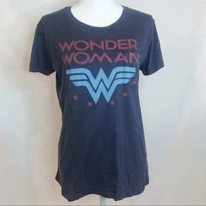 Wonder Woman Graphic T-shirt, size Xl
